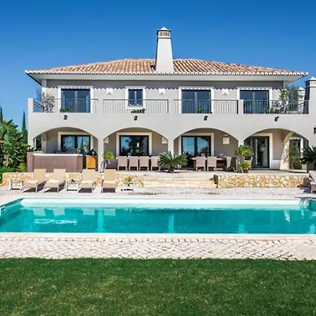 Pureza Elegant And Luxurious 6 Bedroom With Cinema Games And 2 Pools 빌라