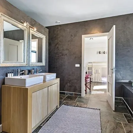 Pureza Elegant And Luxurious 6 Bedroom With Cinema Games And 2 Pools Portimão