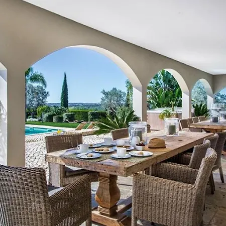 Pureza Elegant And Luxurious 6 Bedroom With Cinema Games And 2 Pools Villa