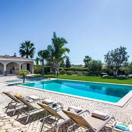 Villa Pureza Elegant And Luxurious 6 Bedroom With Cinema Games And 2 Pools Portimão